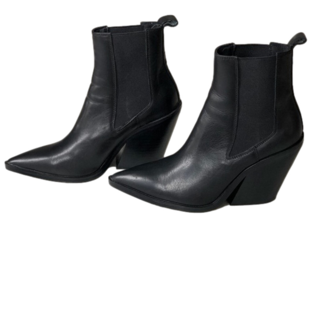 Steve Madden Black Ankle Boots